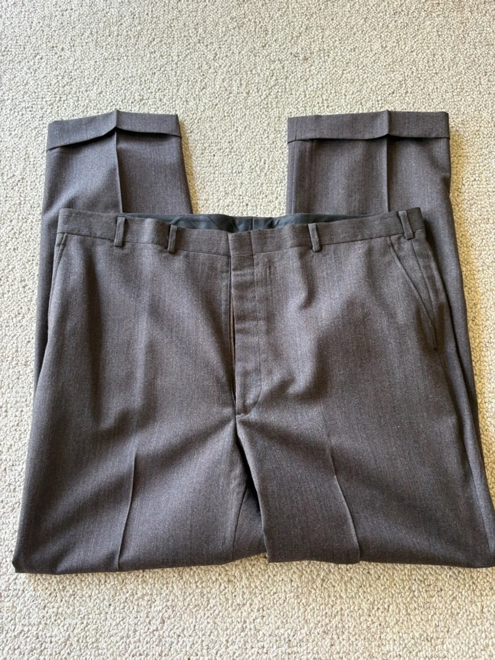 Hickey Freeman Boardroom Collection Wool Suit 46L Gray Pinstripe Classic Office
